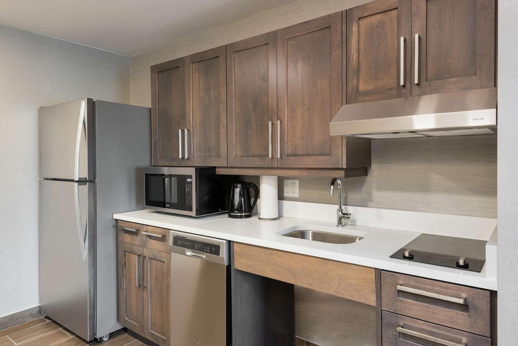 Homewood Suites By Hilton Ottawa Airport Екстер'єр фото