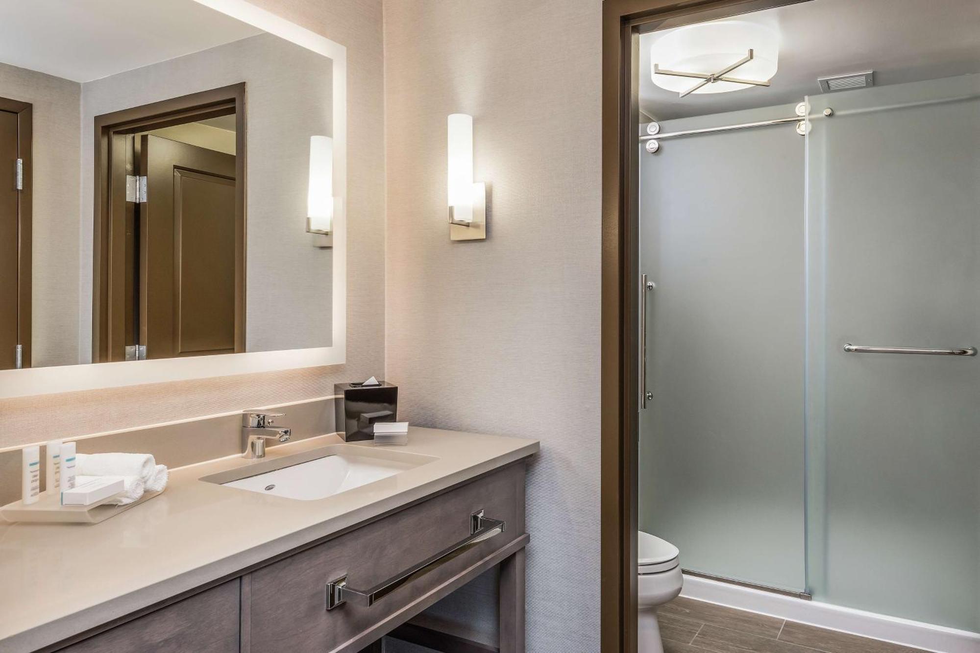 Homewood Suites By Hilton Ottawa Airport Екстер'єр фото
