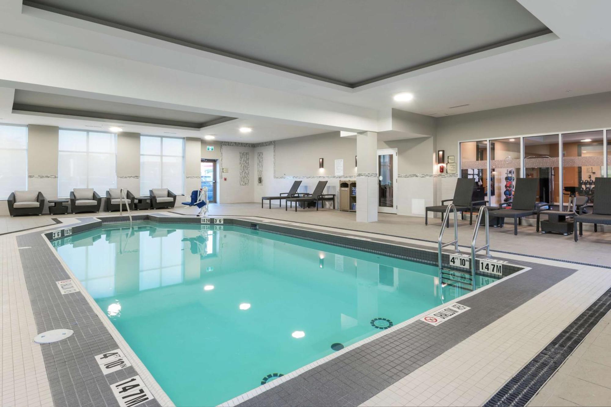 Homewood Suites By Hilton Ottawa Airport Екстер'єр фото